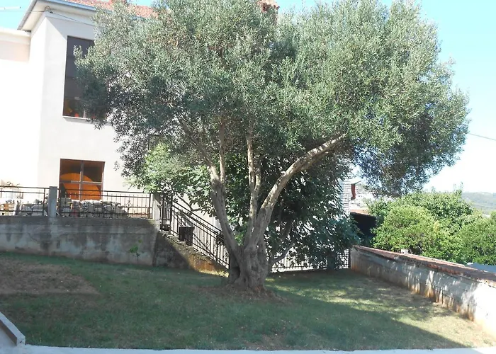 Okrug Gornji 13859a Appartement